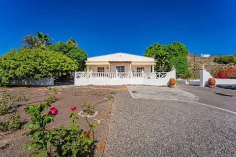 Chalet en calle Piedra Hincada Playa
