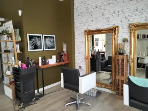 Local comercial en El Campillo-Norte