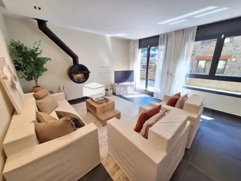 Piso en La Cortinada