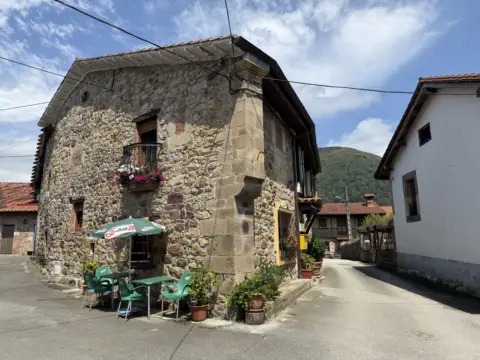Casa en calle Pb Ucieda Abajo, nº 64