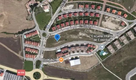 Terreno en calle de Baratxueta, 6