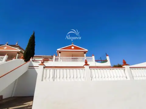 Casa pareada en Nutria