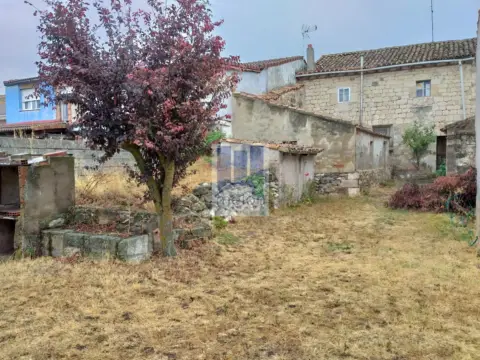 Casa en calle Buniel