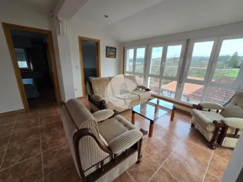 Casa en calle O Burguete