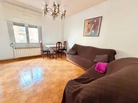 Piso en Avenida de la Paz