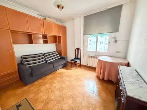 Piso en Avenida de la Paz