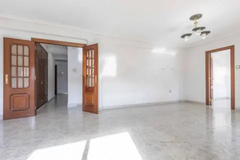 Piso en Aiora