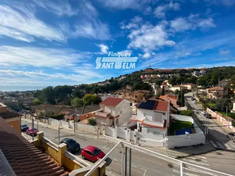 Casa adosada en Segur de Calafell