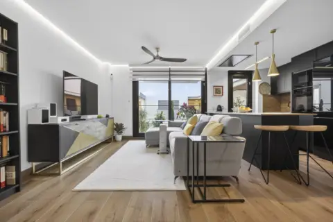 Piso en calle de Troya