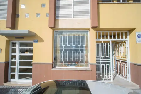 Local comercial en calle Diana, 26