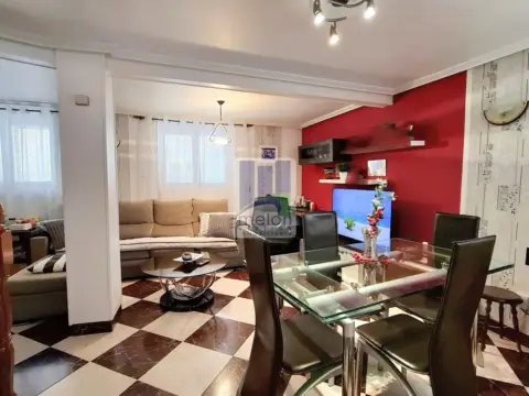 Casa en calle Cardeñajimeno