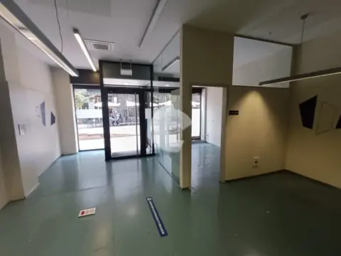 Local comercial en calle de Florentino Cuevillas