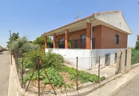 Chalet en Palomeque