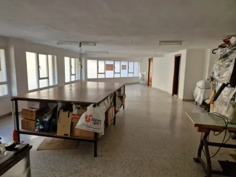 Oficina en calle de José Antonio Rodríguez