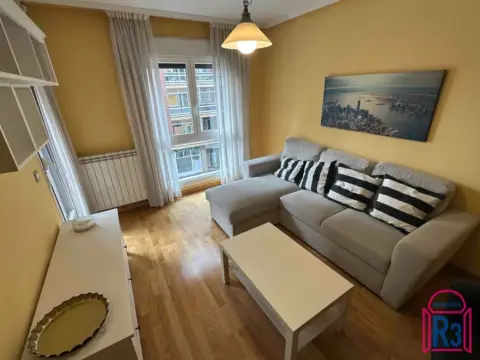 Apartamento en Avenida de Álvaro López Núñez