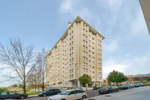 Piso en San Cibrao Das Viñas (Capital)
