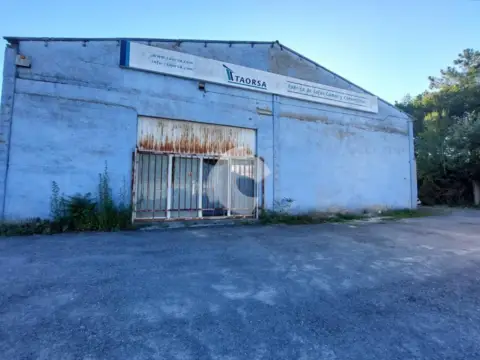 Nave industrial en Avenida Lavandeira