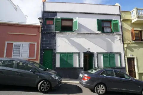 Casa en calle , nº 12