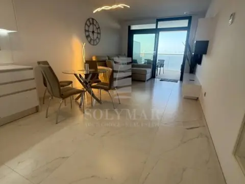 Piso en Avenida de la República Argentina