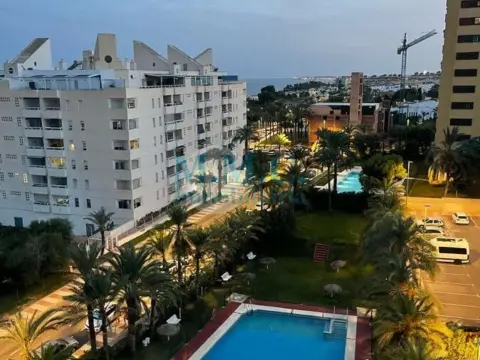 Piso en Aguadulce Sur