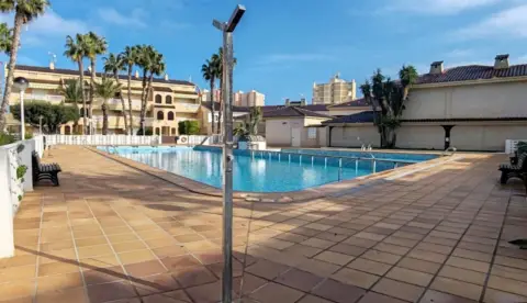 Piso en calle Residencial Eden 1, nº 1