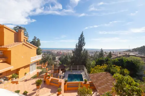 Chalet en El Atabal-El Chaparral-Los Morales