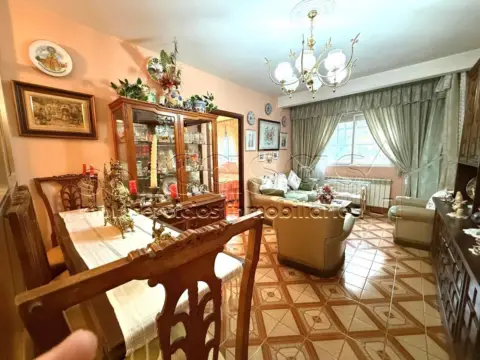 Piso en calle de Cáceres