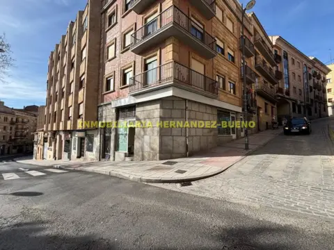 Local comercial en Centro - Gran Vía