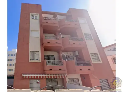 Estudio en Avenida de Sevilla