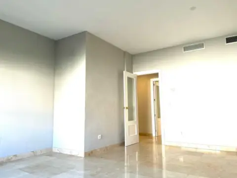Piso en Avenida Virgen de la Esperanza