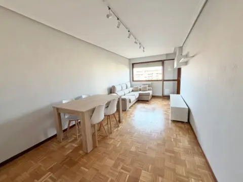 Piso en calle Parque del Carmen