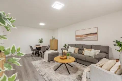 Piso en calle Dublin, 7