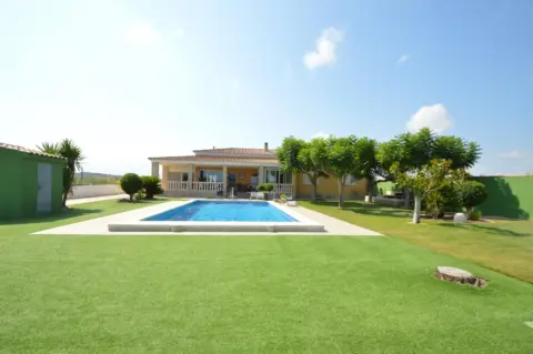 Finca rústica en Zona Ermita