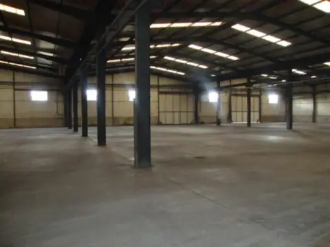 Nave industrial en calle Cr Entrena