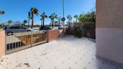 Piso en Avenida del Puerto, 115