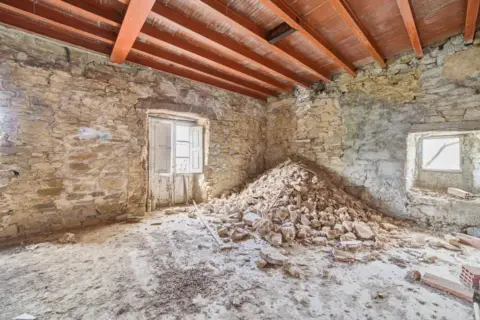 Casa en calle Mayor, 28