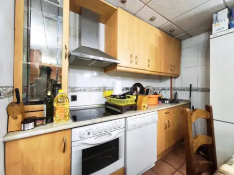 Local comercial en La Portalada-Varea