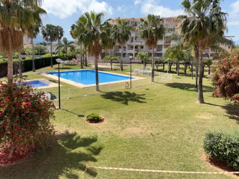 Piso en Las Marinas (Almadrava)