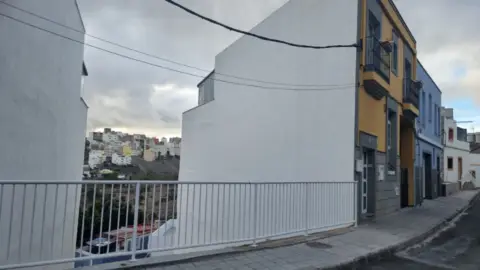 Terreno en calle del Caramillo, 1