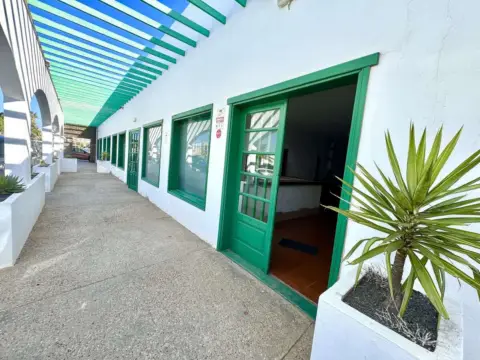 Local comercial en Costa Teguise