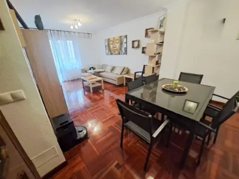 Piso en calle de la Autónoma