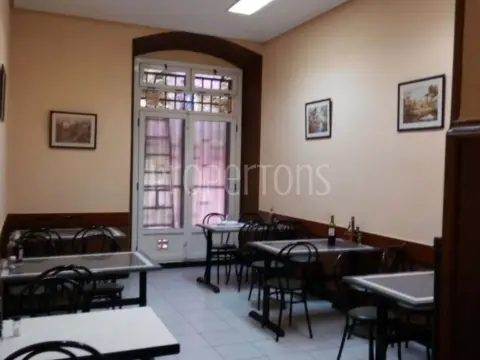 Local comercial en calle Ibaiondo, nº 35