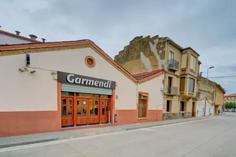 Local comercial en Falces