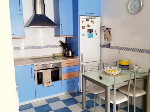 Piso en calle de la Luzmela