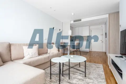 Flat in calle de la Infanta Mercedes