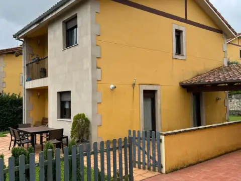 Casa en Barrio de Herrán