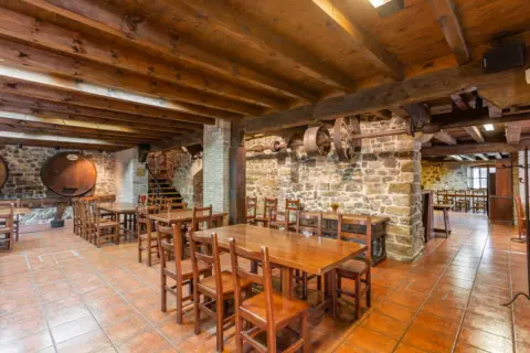 Local comercial en calle Camino del Molino, nº S/N