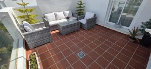 Piso en calle Av/ de La Música