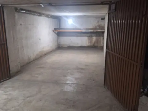 Garaje en calle de Tobalina