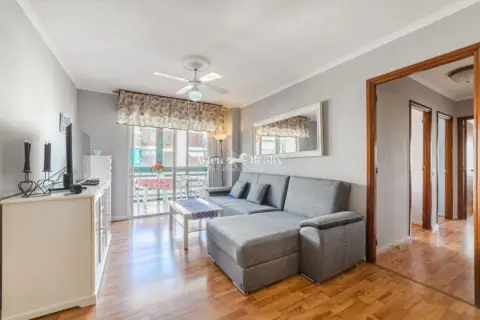 Apartamento en Avenida Juan Carlos I